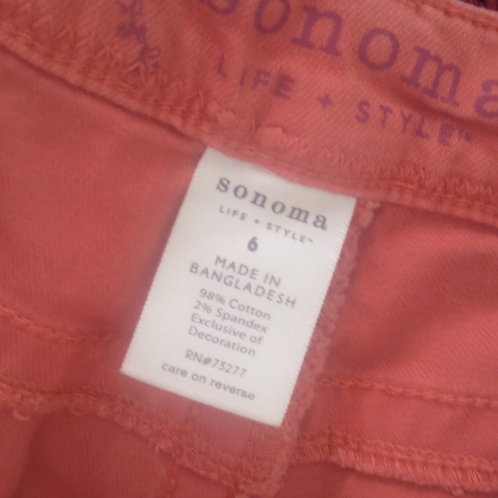 Women's Pink Shorts - Picture 2 of 3